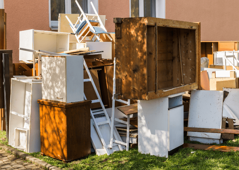 How to Get Rid of Old Furniture When Moving